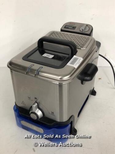 *TEFAL OLEOCLEAN PRO FR804040 HOUSING DEEP FRYER / WELL USED / POWERS UP - NOT FULLY TESTED FOR FUNCTIONALITY [2998]