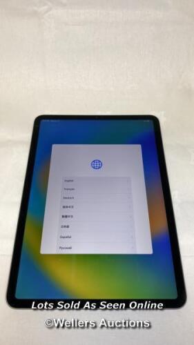 *APPLE IPAD PRO 11'' 2ND GEN (2020) / A2228 /128GB /SERIAL: DMPDKUELPTRF / I-CLOUD (ACTIVATION) LOCKED / POWERS UP & APEARS FUNCTIONAL / RESTORED TO FACTORY DEFAULTS