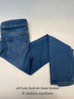 CHILDRENS NEW WITHOUT TAG LEVI'S BLUE PULL ON JEGGINGS - AGE 8