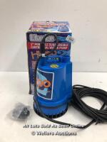 CLARKE PUMP PORTABLE SUBMERSIBLE CENTRIFUGAL WATER PUMP / MINIMAL SIGNS OF USE