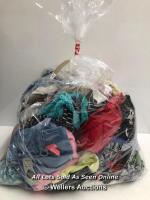 BAG OF CHILDRENS CLOTHES [75-09/12]
