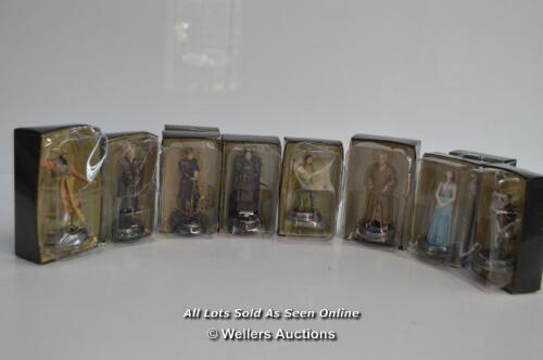 10X ASSORTED GAME OF THRONES FIGURINES INCLUDING "TYRON LANNISTER"