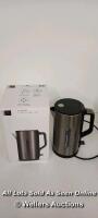 NEW 1.7 COATED STAINLESS STEAL KETTLE.